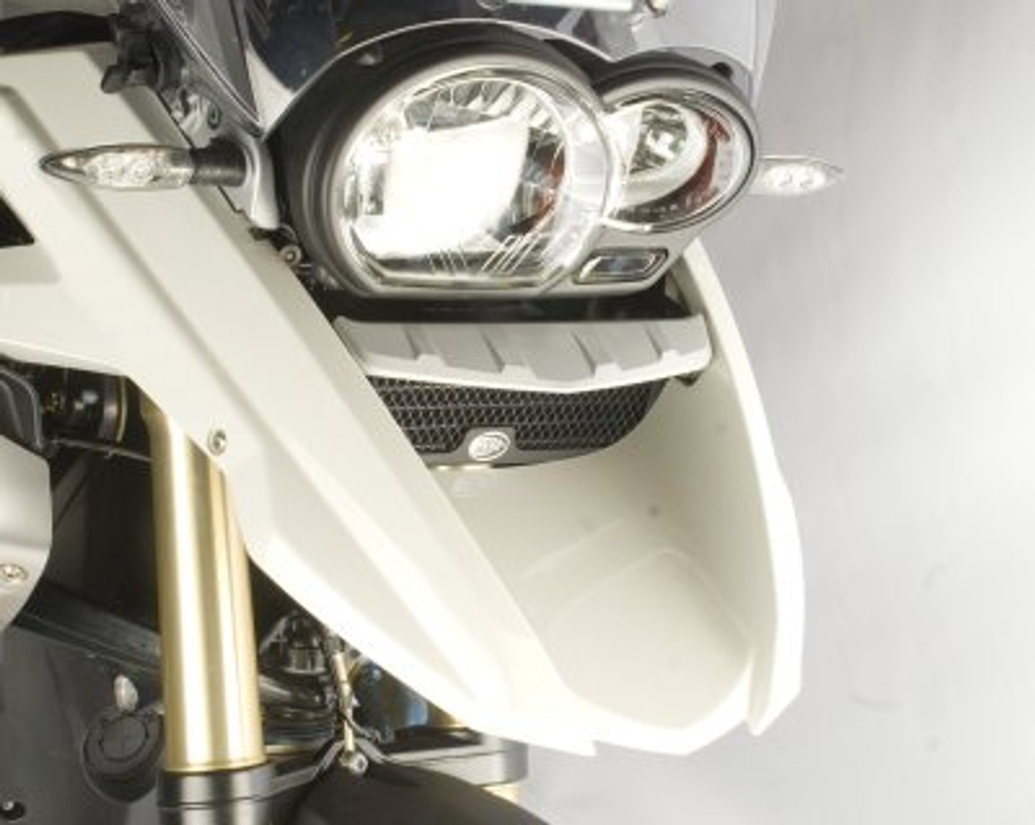 R&G Racing Oil Cooler Guard for BMW R1200GS '10-'12 R&G Racing Oil Cooler Guard for BMW R1200GS '10-'12